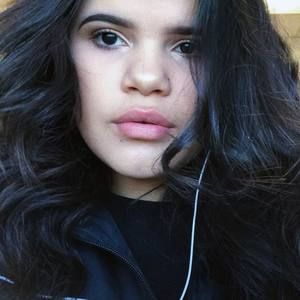 Meet your Posher, Leanne